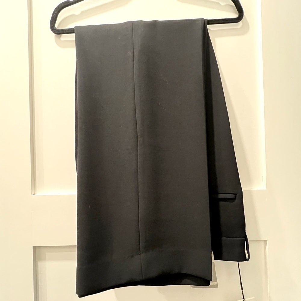 Aritzia low rise effortless crepette pants black BNWT
